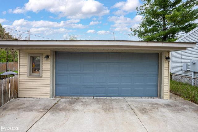 43430 Gainsley Drive, Sterling Heights, MI 48313