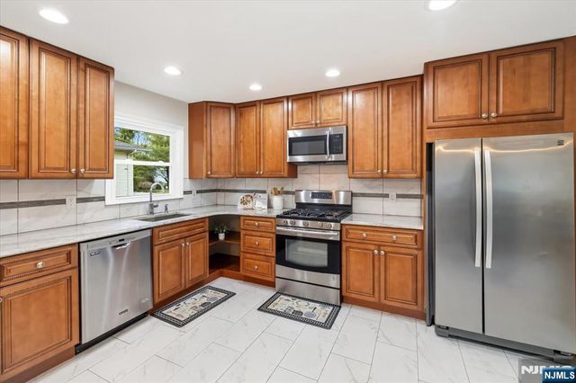 41-03 Ackerman Drive, Fair Lawn, NJ 07410