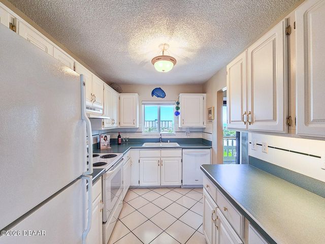 3606 S Peninsula Dr Apt 703, Port Orange, FL 32127
