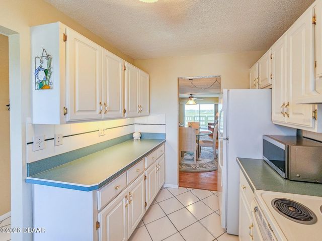 3606 S Peninsula Dr Apt 703, Port Orange, FL 32127