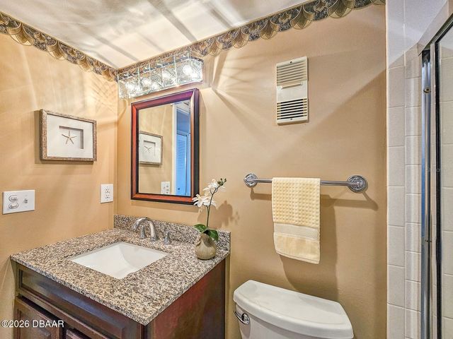 3606 S Peninsula Dr Apt 703, Port Orange, FL 32127