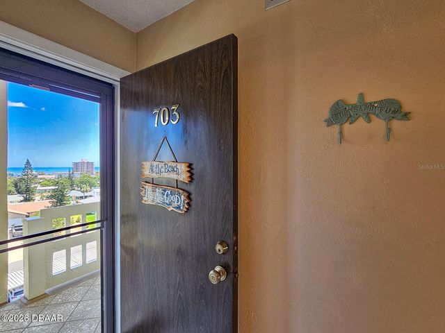 3606 S Peninsula Dr Apt 703, Port Orange, FL 32127