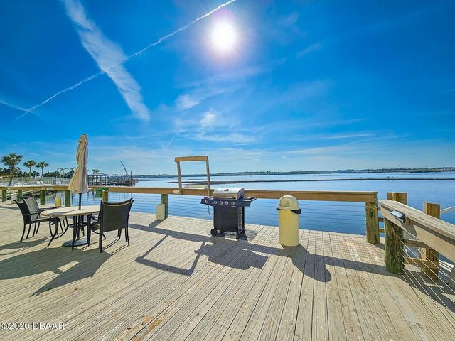 3606 S Peninsula Dr Apt 703, Port Orange, FL 32127