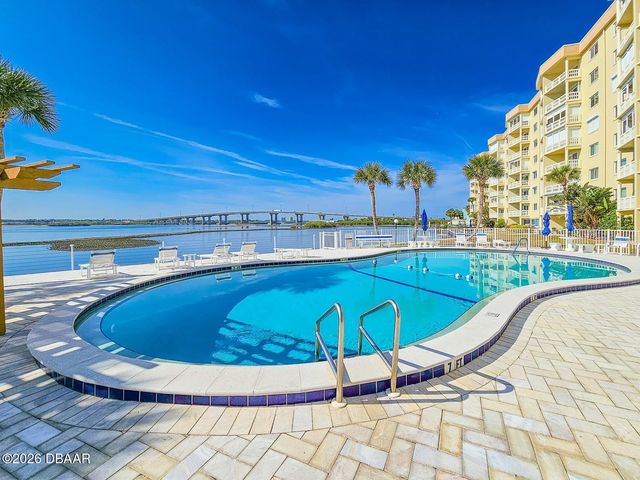 3606 S Peninsula Dr Apt 703, Port Orange, FL 32127