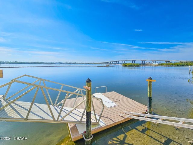 3606 S Peninsula Dr Apt 703, Port Orange, FL 32127