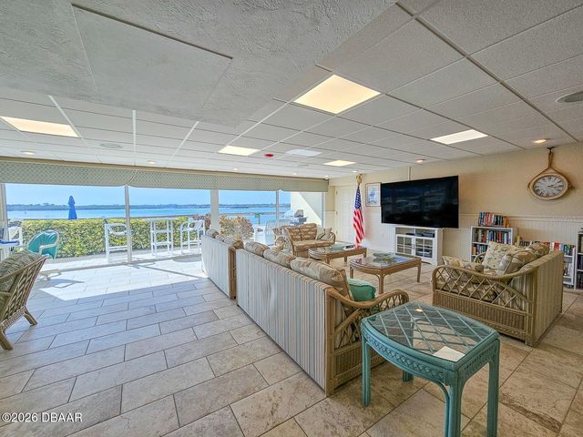 3606 S Peninsula Dr Apt 703, Port Orange, FL 32127