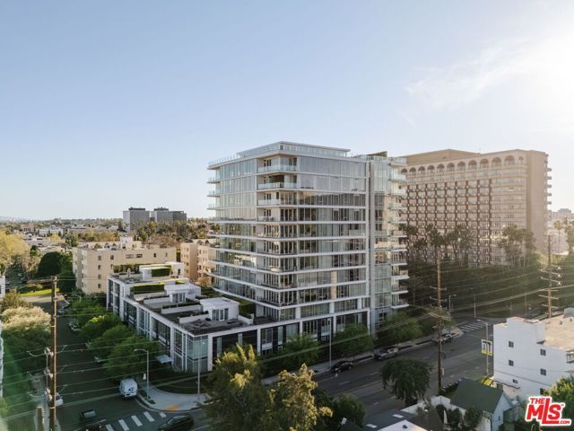 9000 W 3rd Street 403, Los Angeles, CA 90048