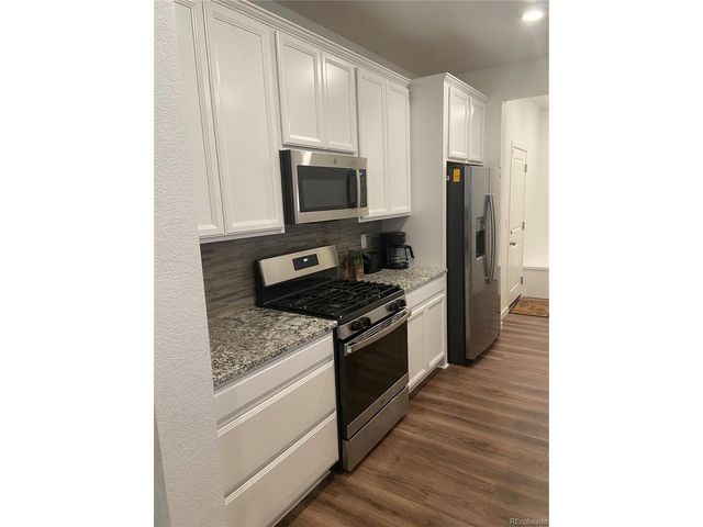 9512 Richfield St, Commerce City, CO 80022