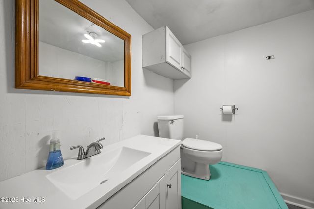 142 Greensboro Street, Supply, NC 28462