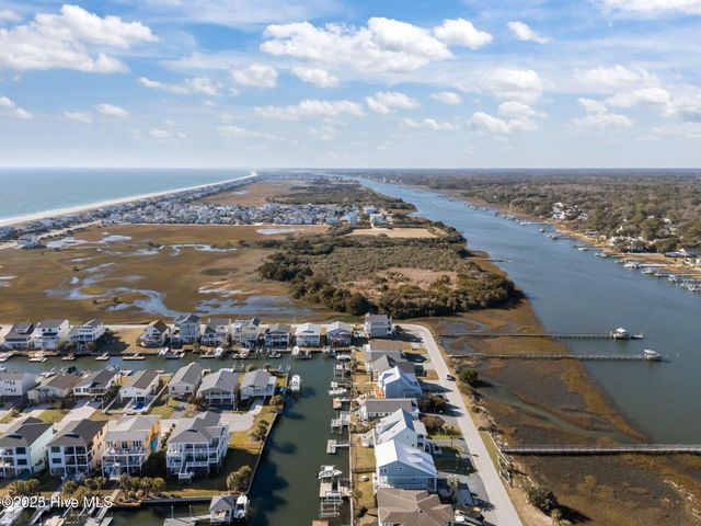 142 Greensboro Street, Supply, NC 28462