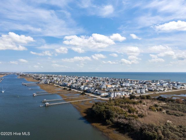 142 Greensboro Street, Supply, NC 28462