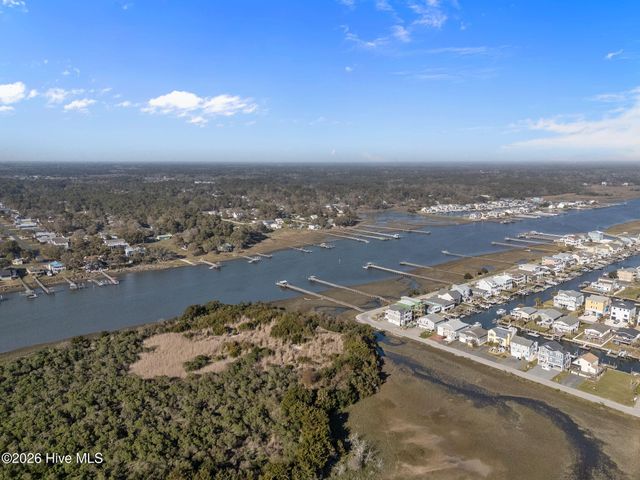 142 Greensboro Street, Supply, NC 28462