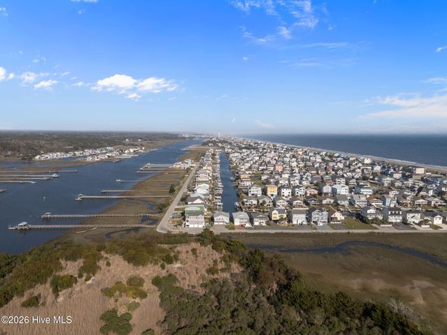 142 Greensboro Street, Supply, NC 28462