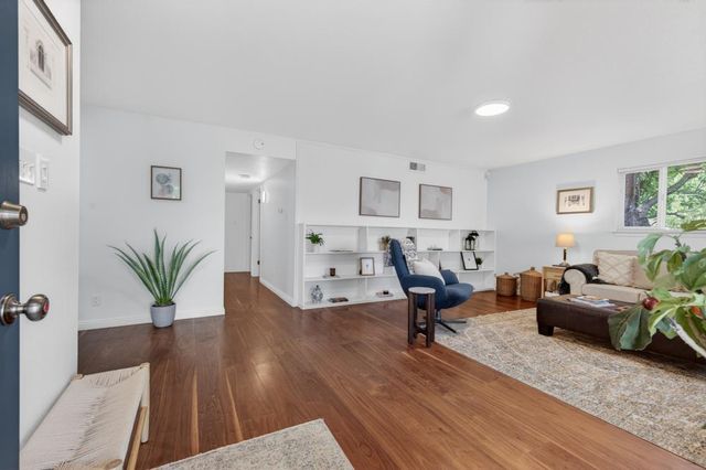 8790 Winding Way, Fair Oaks, CA 95628