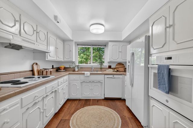 8790 Winding Way, Fair Oaks, CA 95628