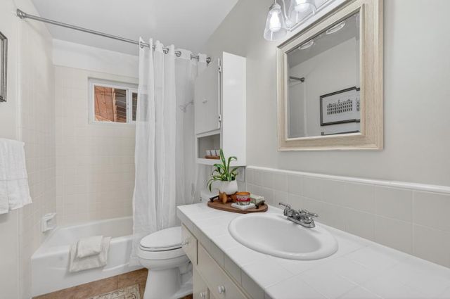 8790 Winding Way, Fair Oaks, CA 95628