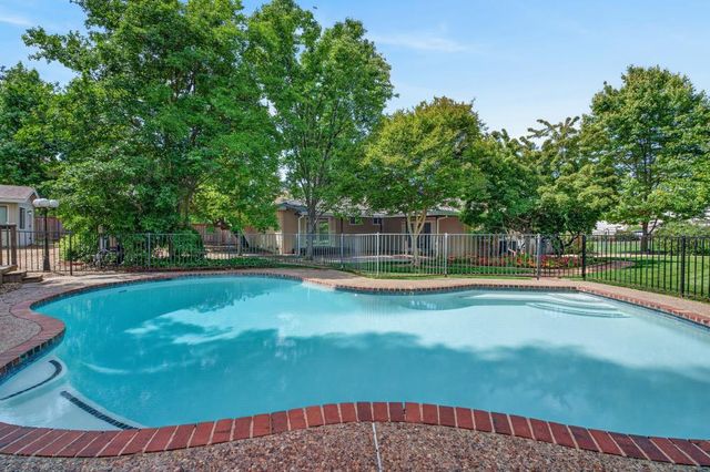 8790 Winding Way, Fair Oaks, CA 95628
