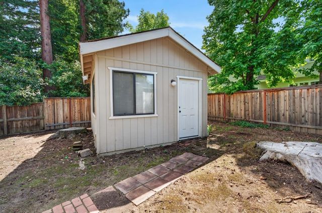 8790 Winding Way, Fair Oaks, CA 95628