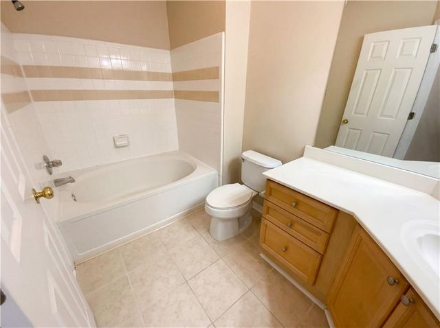 522 Sandringham Drive 522, Alpharetta, GA 30004