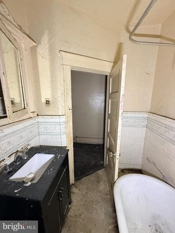 3813 N 16TH ST, Philadelphia, PA 19140