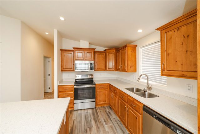 2001 N Gold Road, Kingman, AZ 86401