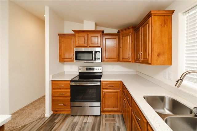 2001 N Gold Road, Kingman, AZ 86401