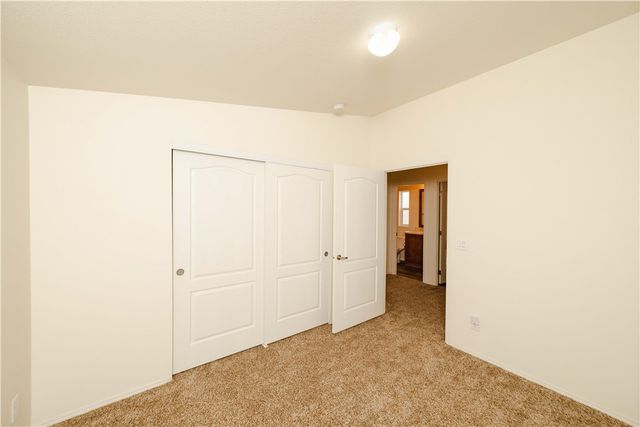 2001 N Gold Road, Kingman, AZ 86401