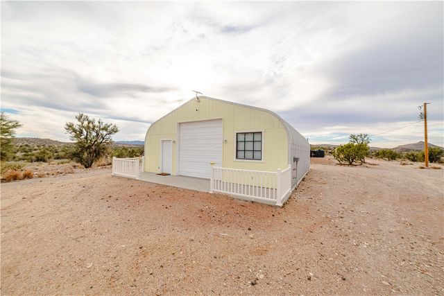 2001 N Gold Road, Kingman, AZ 86401