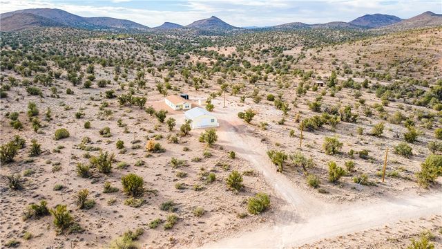 2001 N Gold Road, Kingman, AZ 86401