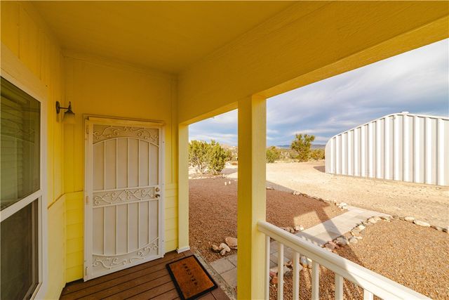 2001 N Gold Road, Kingman, AZ 86401