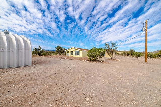 2001 N Gold Road, Kingman, AZ 86401