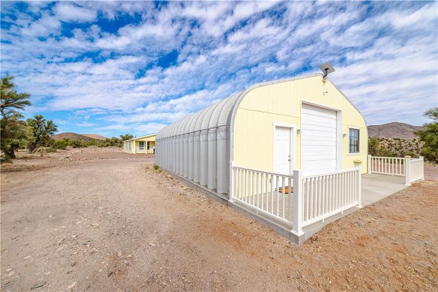 2001 N Gold Road, Kingman, AZ 86401