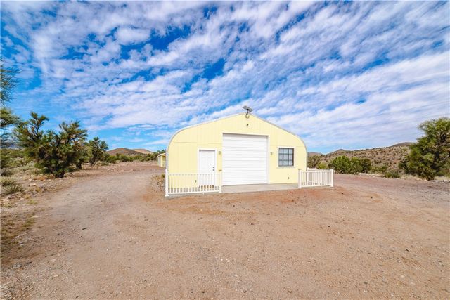 2001 N Gold Road, Kingman, AZ 86401