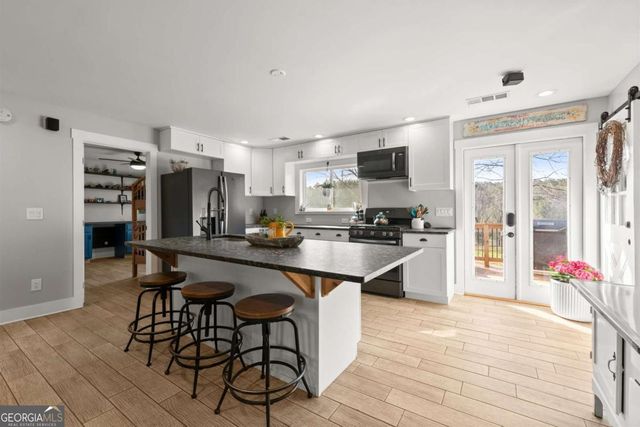 38 Hightower Road, Talking Rock, GA 30175