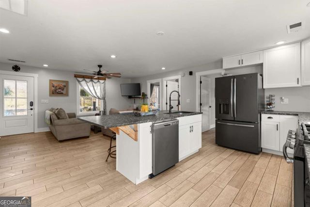 38 Hightower Road, Talking Rock, GA 30175