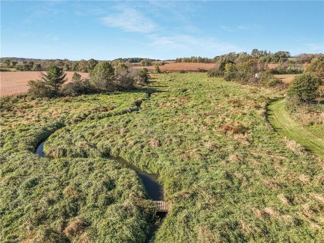 S10655 County Road D, Eau Claire, WI 54701