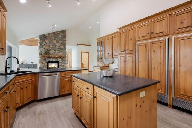 S10655 County Road D, Eau Claire, WI 54701