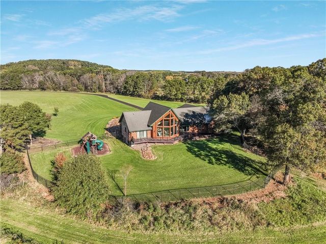 S10655 County Road D, Eau Claire, WI 54701