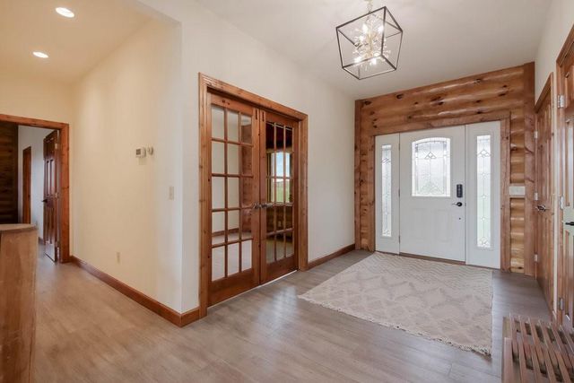 S10655 County Road D, Eau Claire, WI 54701