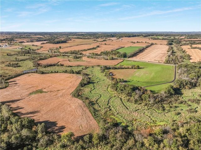 S10655 County Road D, Eau Claire, WI 54701