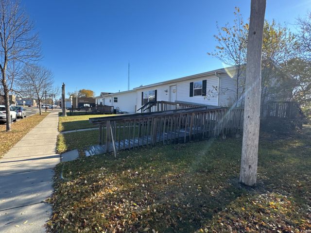 418 2nd Street NW, Cass Lake, MN 56633