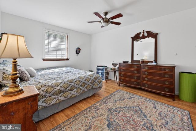 57 RED OAK DR, Tabernacle, NJ 08088
