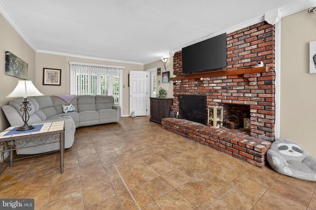 57 RED OAK DR, Tabernacle, NJ 08088