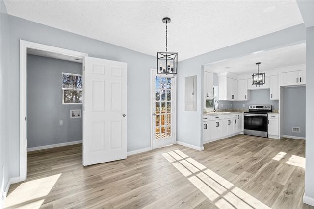 408 Regal Drive, Tunnel Hill, GA 30755