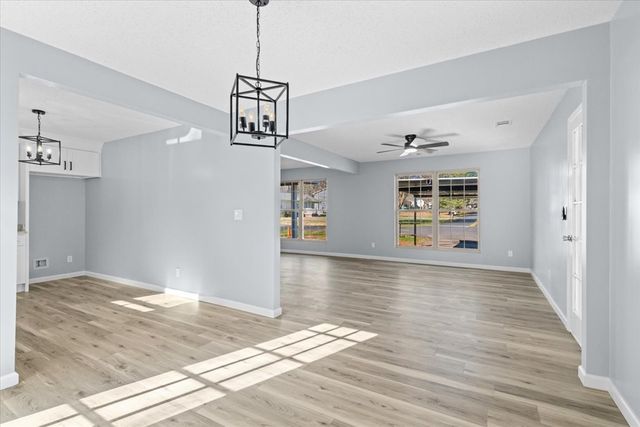 408 Regal Drive, Tunnel Hill, GA 30755