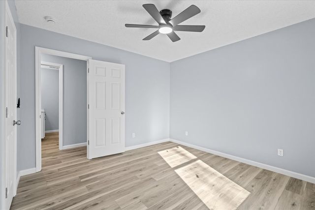 408 Regal Drive, Tunnel Hill, GA 30755