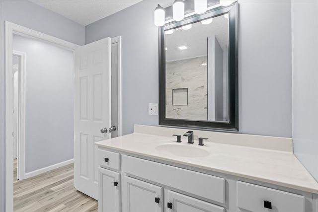 408 Regal Drive, Tunnel Hill, GA 30755