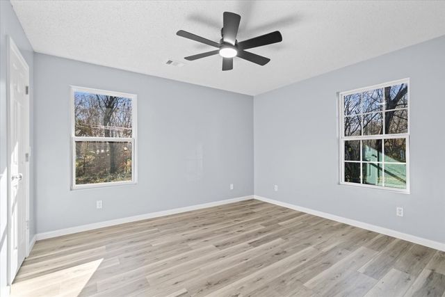 408 Regal Drive, Tunnel Hill, GA 30755