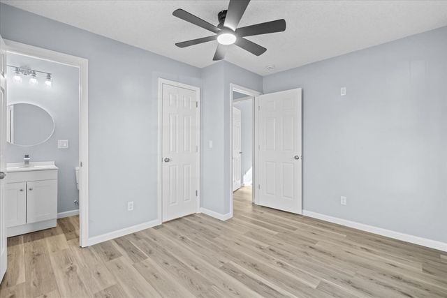 408 Regal Drive, Tunnel Hill, GA 30755