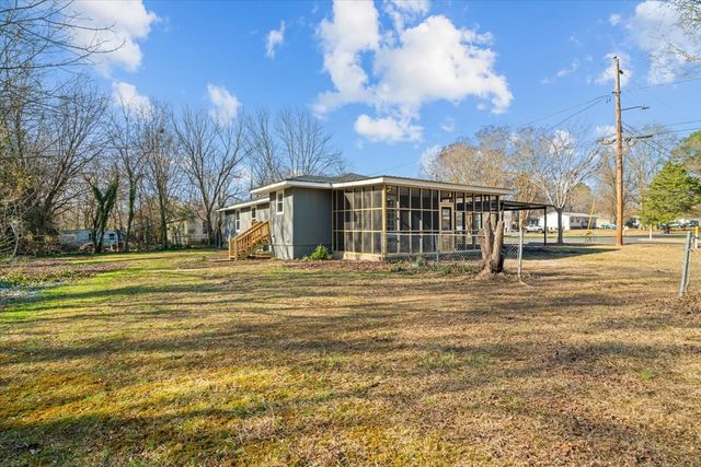 408 Regal Drive, Tunnel Hill, GA 30755